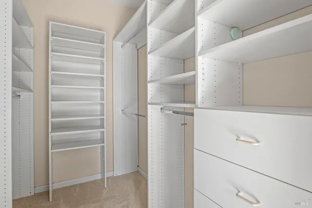 $1,950,000 | 241 Henry Station Road, Ukiah, CA 95482