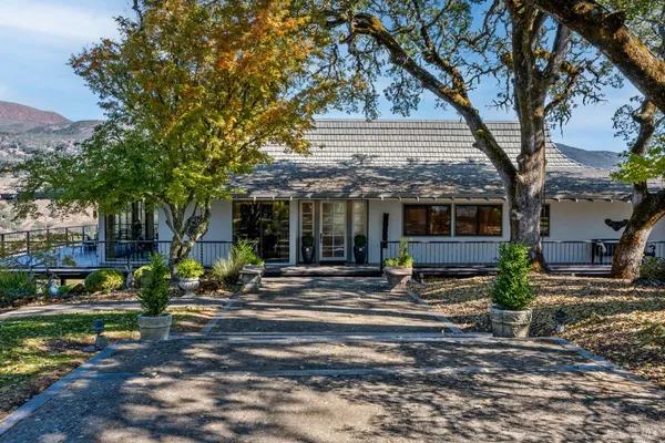 $1,800,000 | 241 Henry Station Road, Ukiah, CA 95482