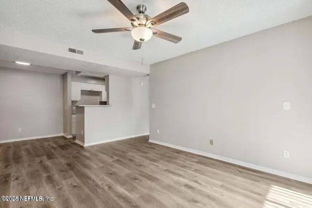 $1,300 | 10200 Belle Rive Boulevard, Unit 151, Jacksonville, FL 32256