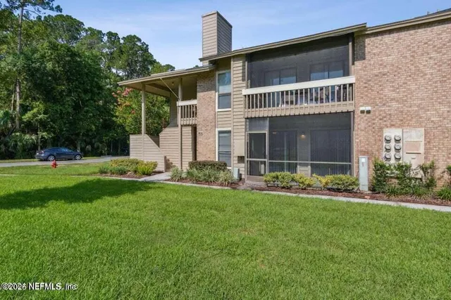 $1,300 | 10200 Belle Rive Boulevard, Unit 151, Jacksonville, FL 32256