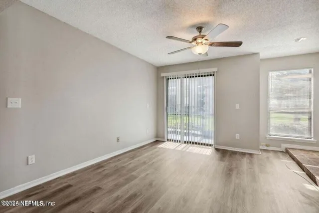 $1,300 | 10200 Belle Rive Boulevard, Unit 151, Jacksonville, FL 32256