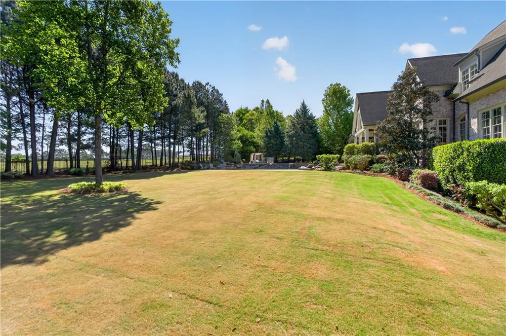 4915 Kettle River Point Suwanee, GA 30024 - Photo 82 of 102