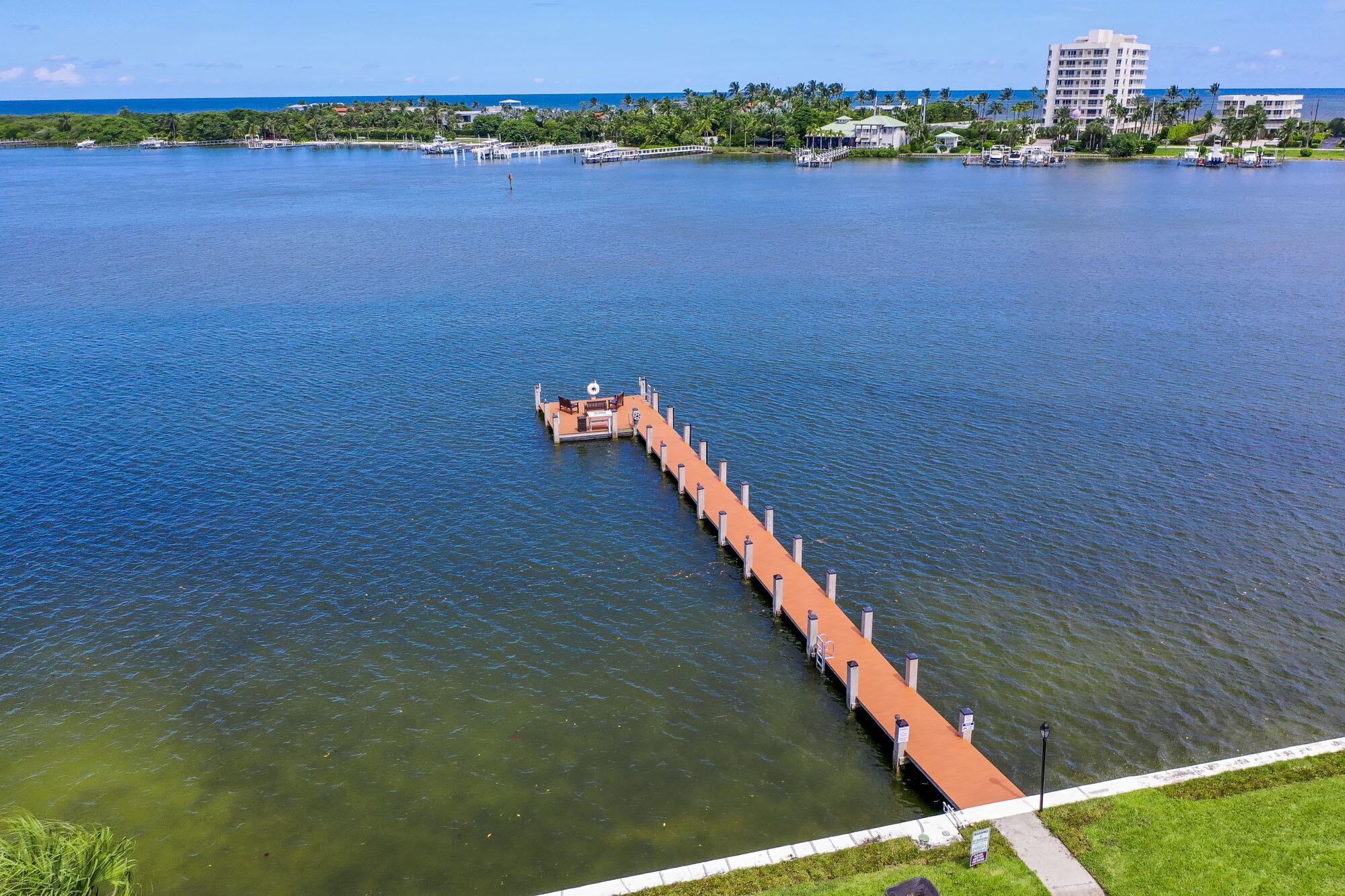100 Intracoastal Place, Unit 103 Tequesta, FL 33469 - Photo 36 of 38 DJI_0870