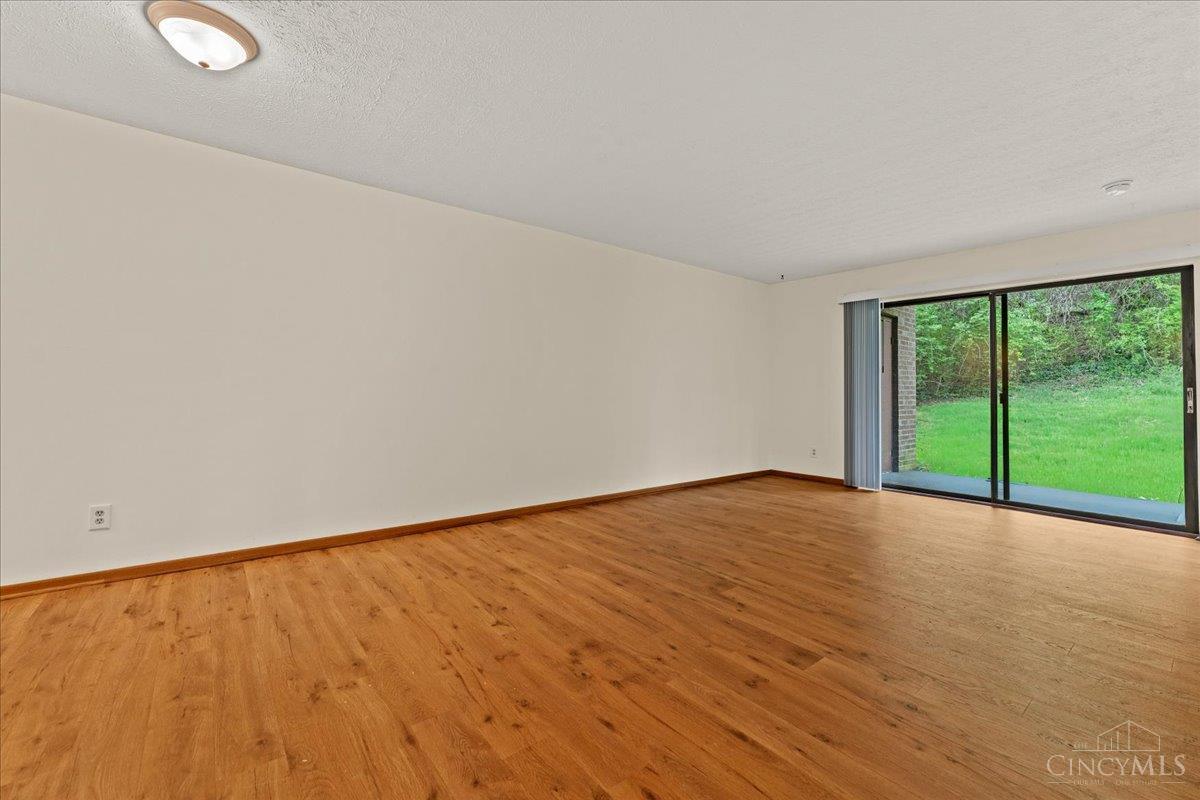 3505 West Fork Road, Unit 20 Cincinnati, OH 45211 - Photo 6 of 27