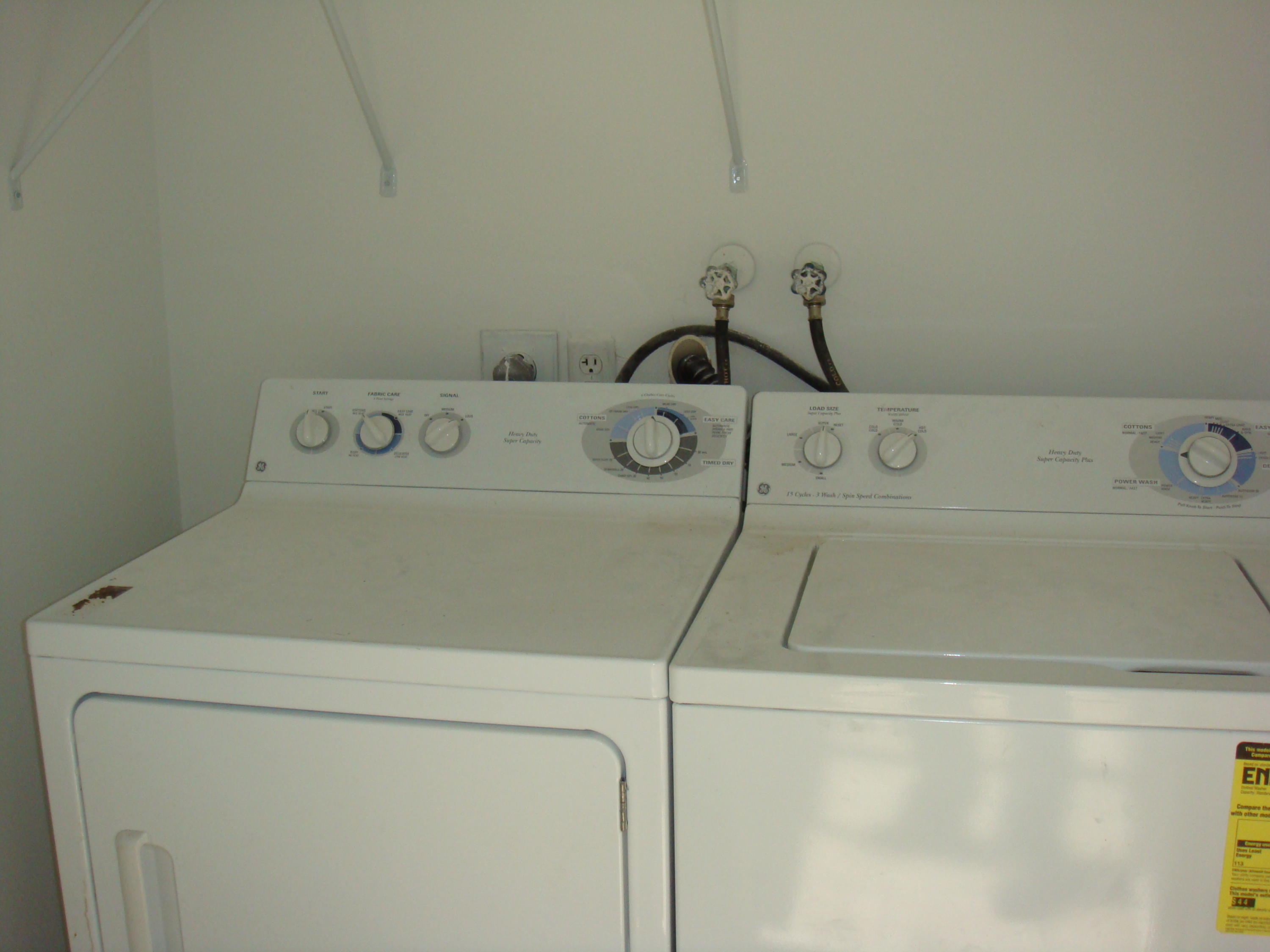 L Normandy, Unit 575 Delray Beach, FL 33484 - Photo 6 of 11 DSC08808