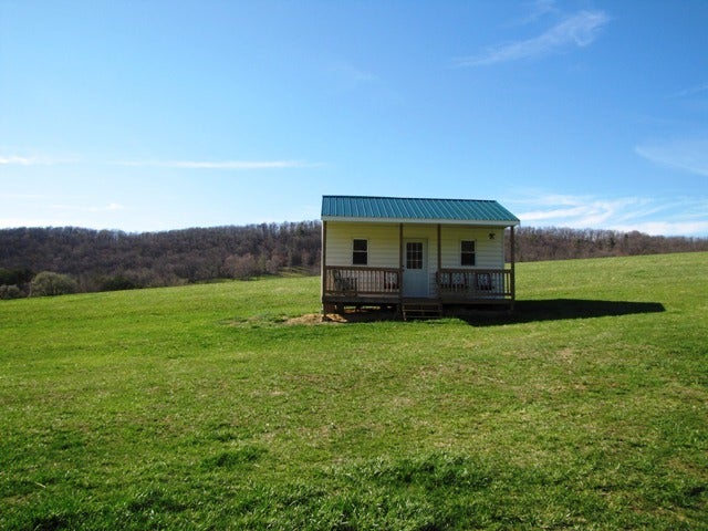 Rt2 Rt2 Peterstown, WV 24963 - Photo 17 of 20 outbuilding 1