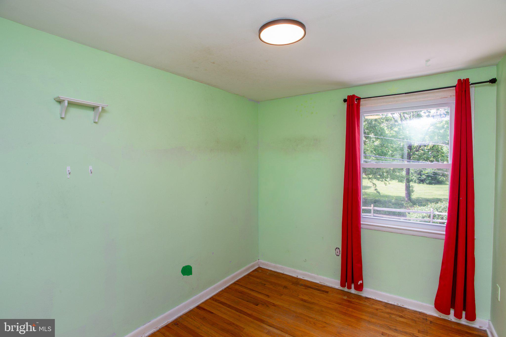 540 Wanamaker Road Jenkintown, PA 19046 - Photo 26 of 40 Bright, airy room with a view.