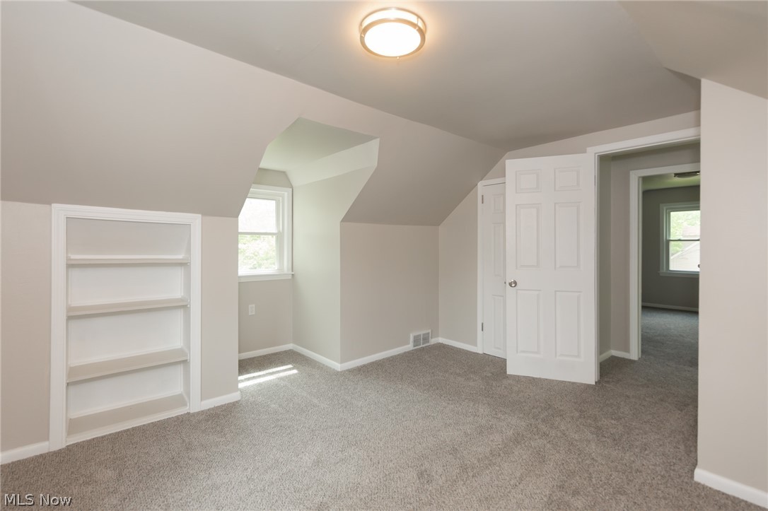 2118 Kirk Road Youngstown, OH 44511 - Photo 21 of 28 Gallery Image 21