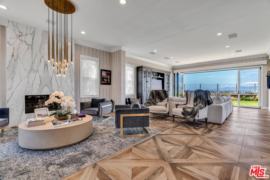 7599 West Coastal View Drive Los Angeles, CA 90045 - Photo 1 of 71