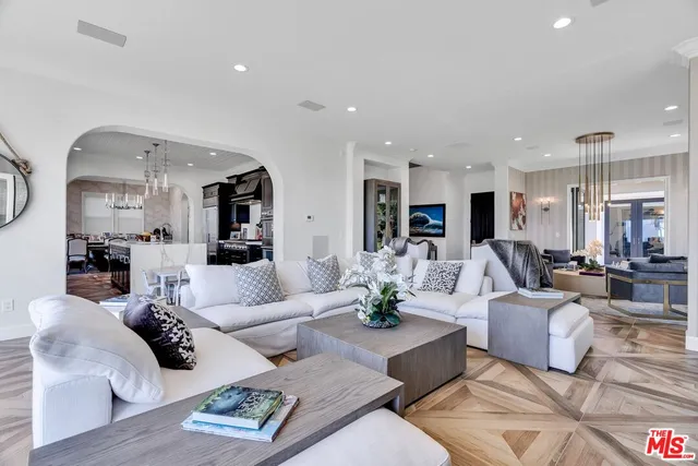 $29,999 | 7599 West Coastal View Drive, Los Angeles, CA 90045