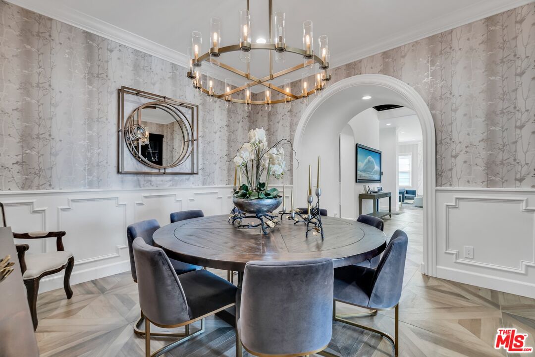 7599 West Coastal View Drive Los Angeles, CA 90045 - Photo 22 of 71