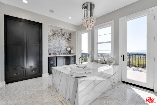 $29,999 | 7599 West Coastal View Drive, Los Angeles, CA 90045