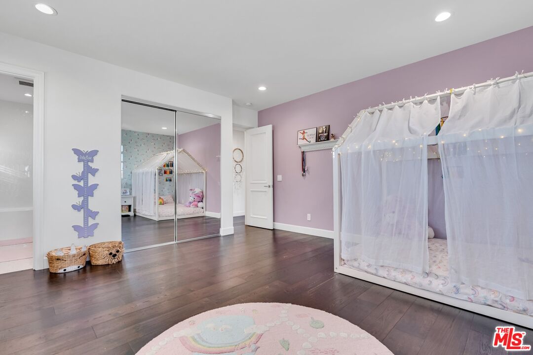 7599 West Coastal View Drive Los Angeles, CA 90045 - Photo 41 of 71