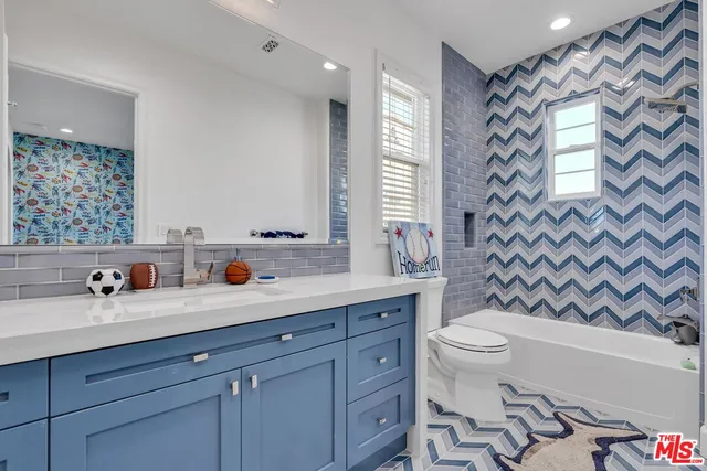 $29,999 | 7599 West Coastal View Drive, Los Angeles, CA 90045