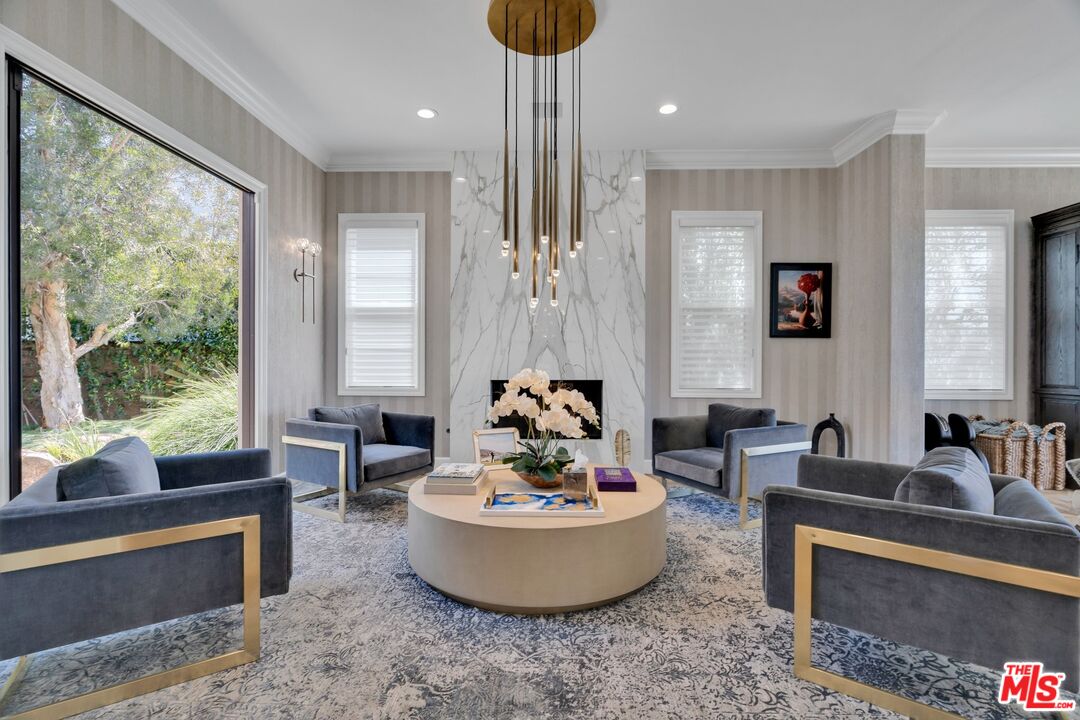 7599 West Coastal View Drive Los Angeles, CA 90045 - Photo 5 of 71