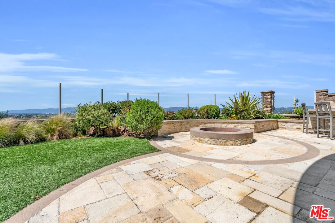 7599 West Coastal View Drive Los Angeles, CA 90045 - Photo 61 of 71