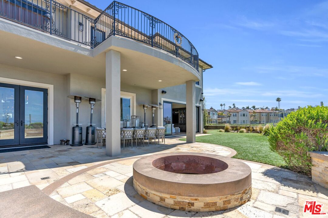 7599 West Coastal View Drive Los Angeles, CA 90045 - Photo 64 of 71