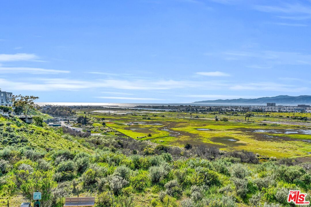 7599 West Coastal View Drive Los Angeles, CA 90045 - Photo 65 of 71