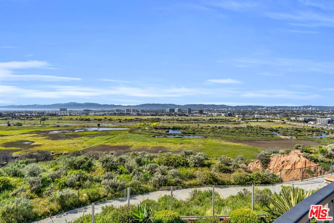 7599 West Coastal View Drive Los Angeles, CA 90045 - Photo 66 of 71