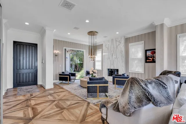 $29,999 | 7599 West Coastal View Drive, Los Angeles, CA 90045