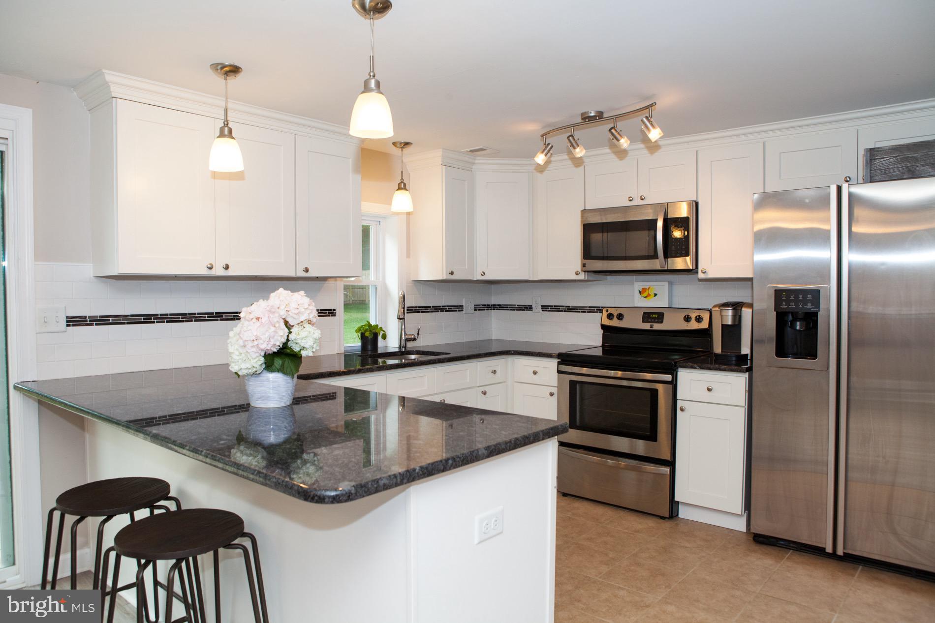 1031 Hopewell Road Downingtown, PA 19335 - Photo 9 of 47 Gallery Image 9