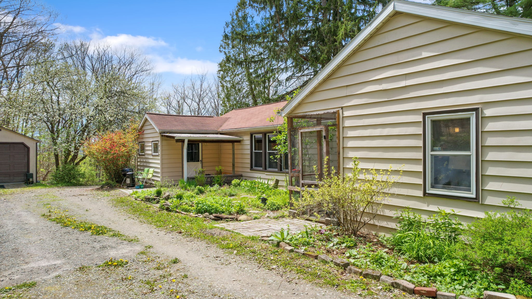 704 Powderhouse Road Vestal, NY 13850 - Photo 44 of 48