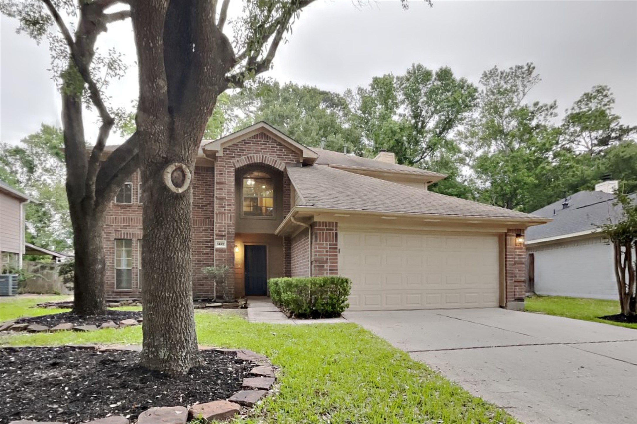 1427 Redwood Village Circle Spring, TX 77386 - Photo 1 of 22