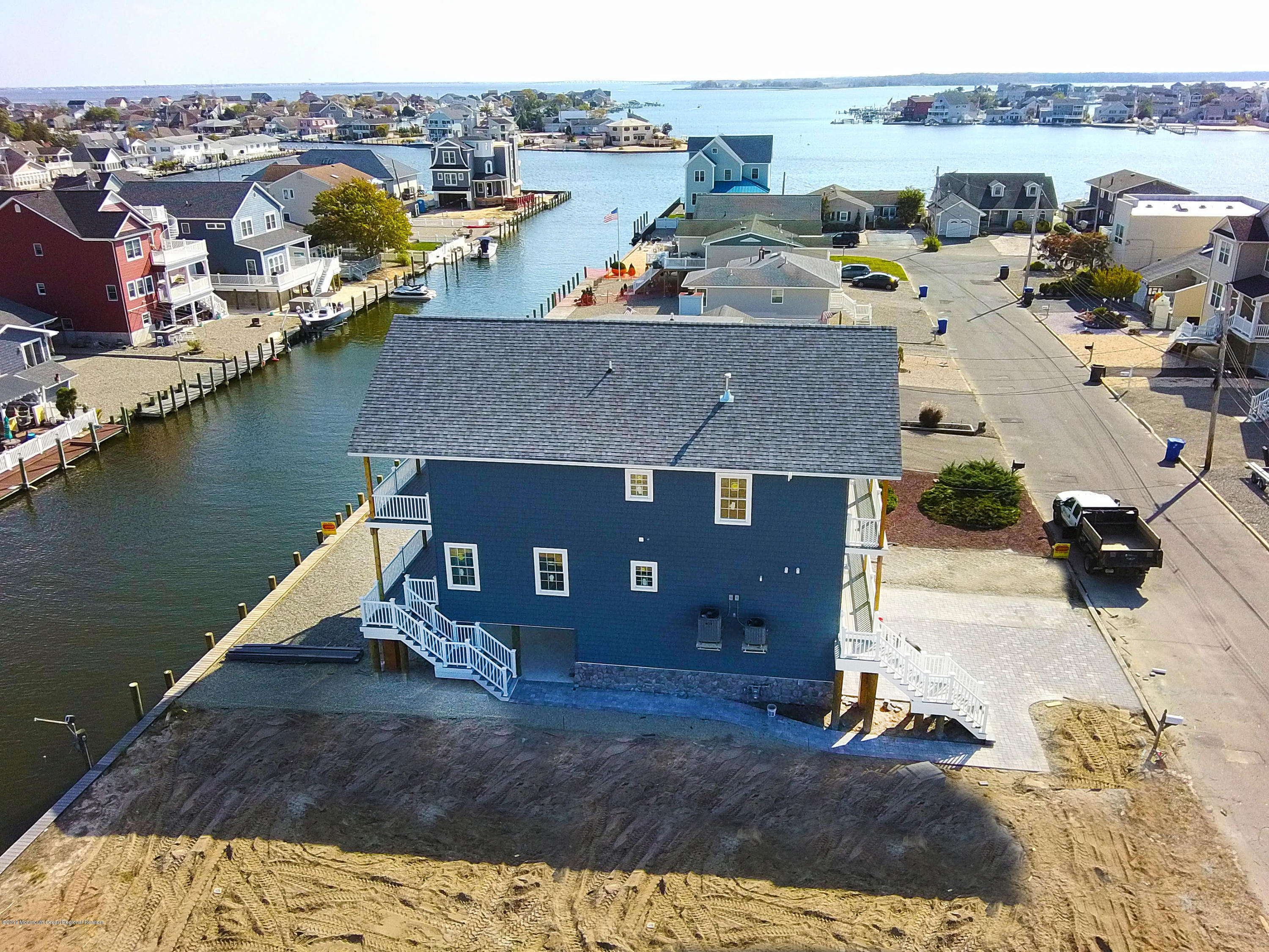 15 Neptune Road Toms River, NJ 08753 - Photo 2 of 89 15 Neptune (17)