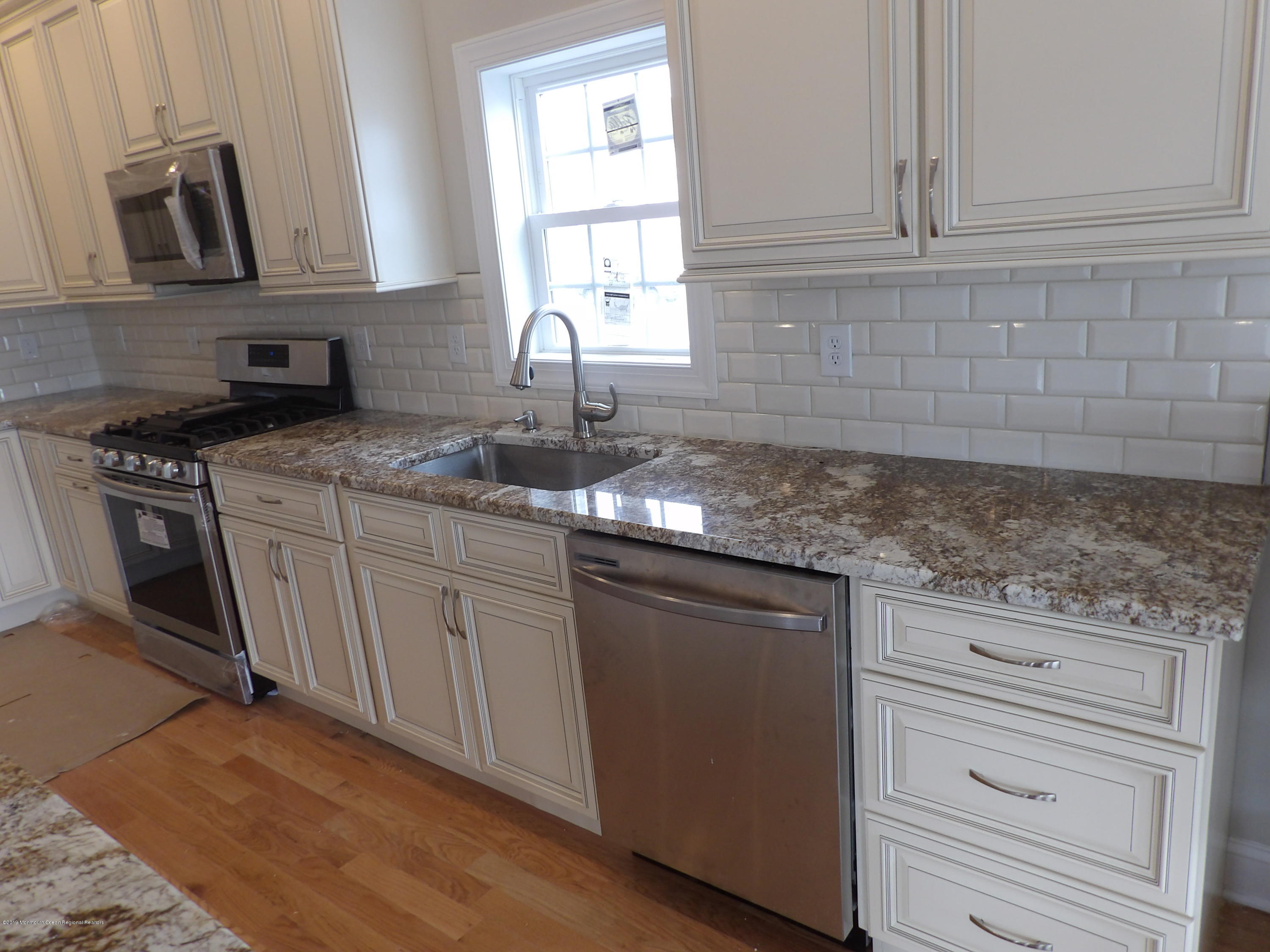15 Neptune Road Toms River, NJ 08753 - Photo 25 of 89 100_7707