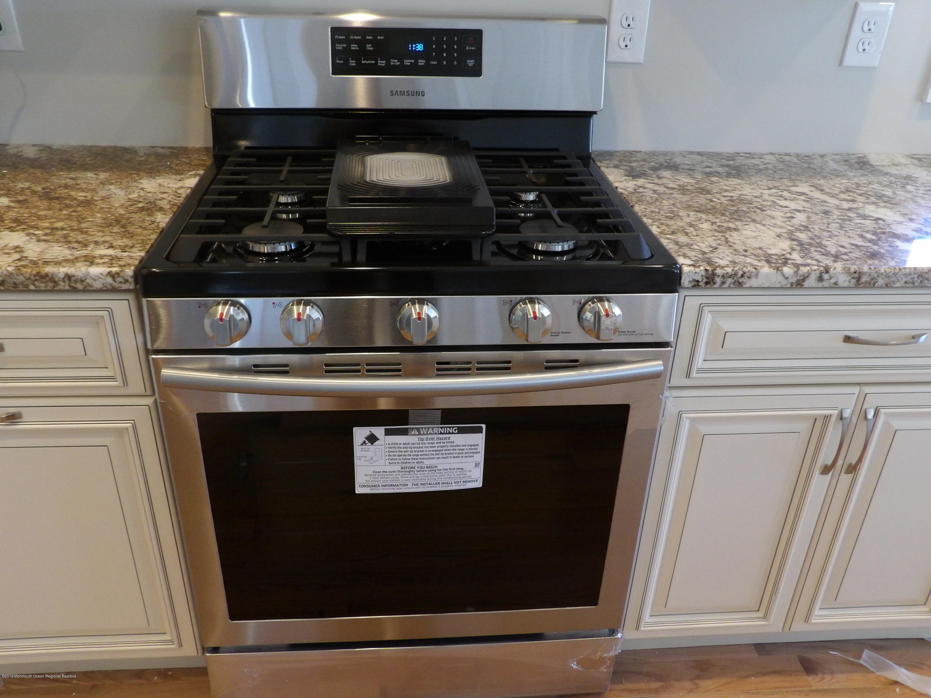 15 Neptune Road Toms River, NJ 08753 - Photo 31 of 89 100_7643