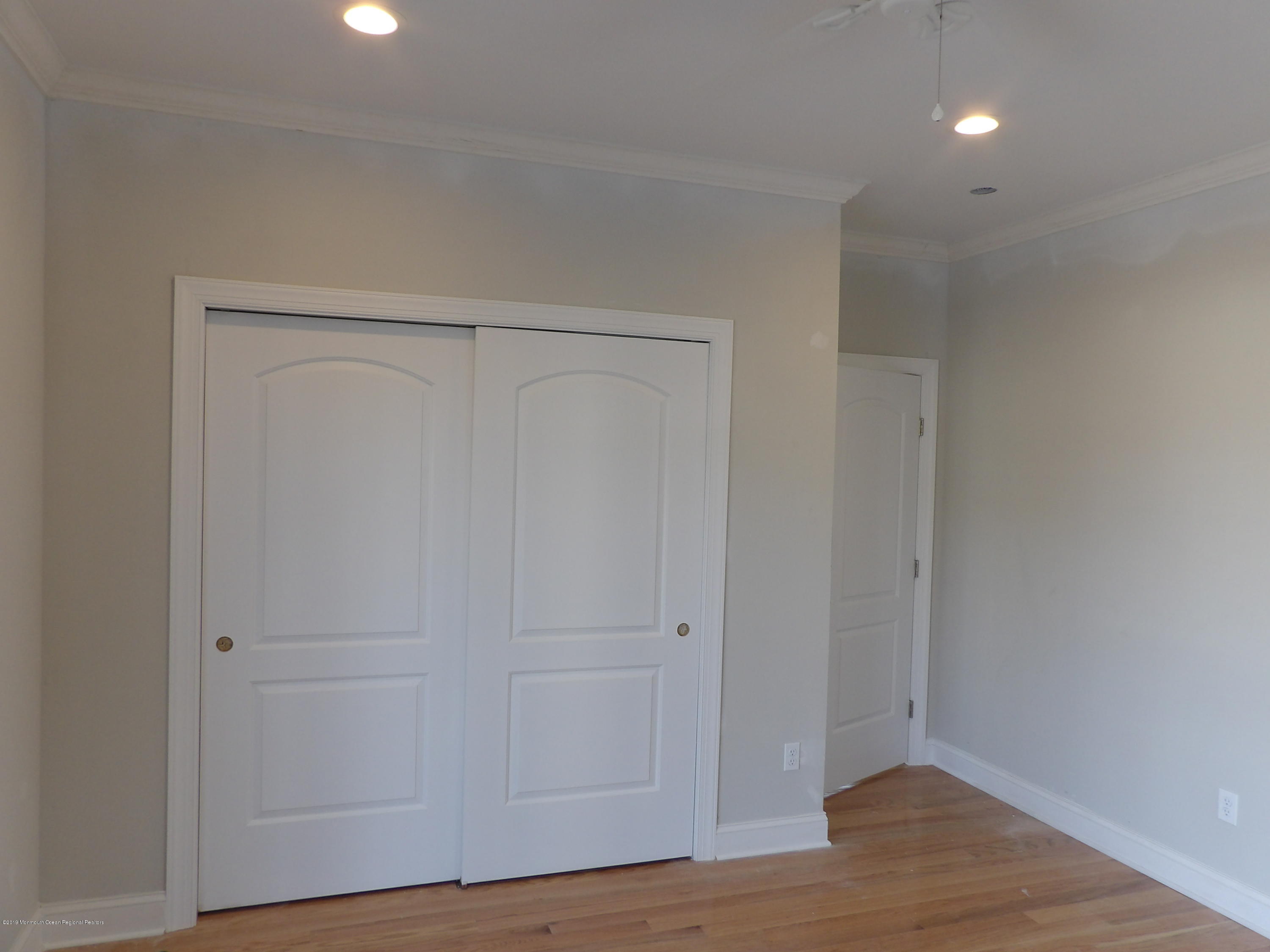 15 Neptune Road Toms River, NJ 08753 - Photo 42 of 89 100_7504