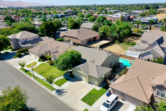 $569,000 | 849 Miraggio Drive, Patterson, CA 95363