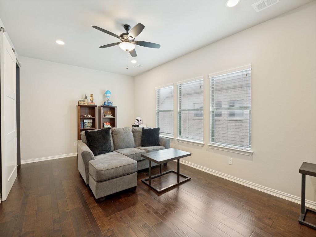 1899 Evening Star Road Frisco, TX 75033 - Photo 15 of 29