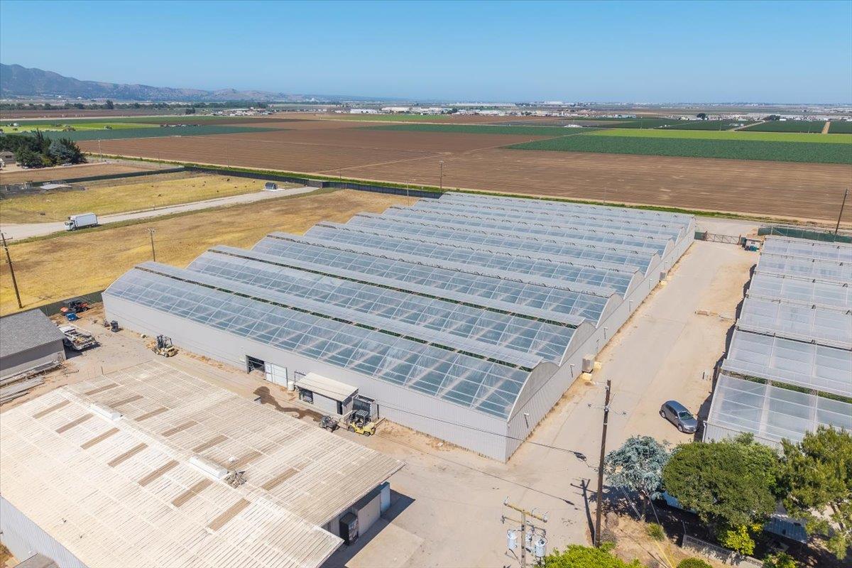 23820 Potter Road Salinas, CA 93908 - Photo 25 of 28