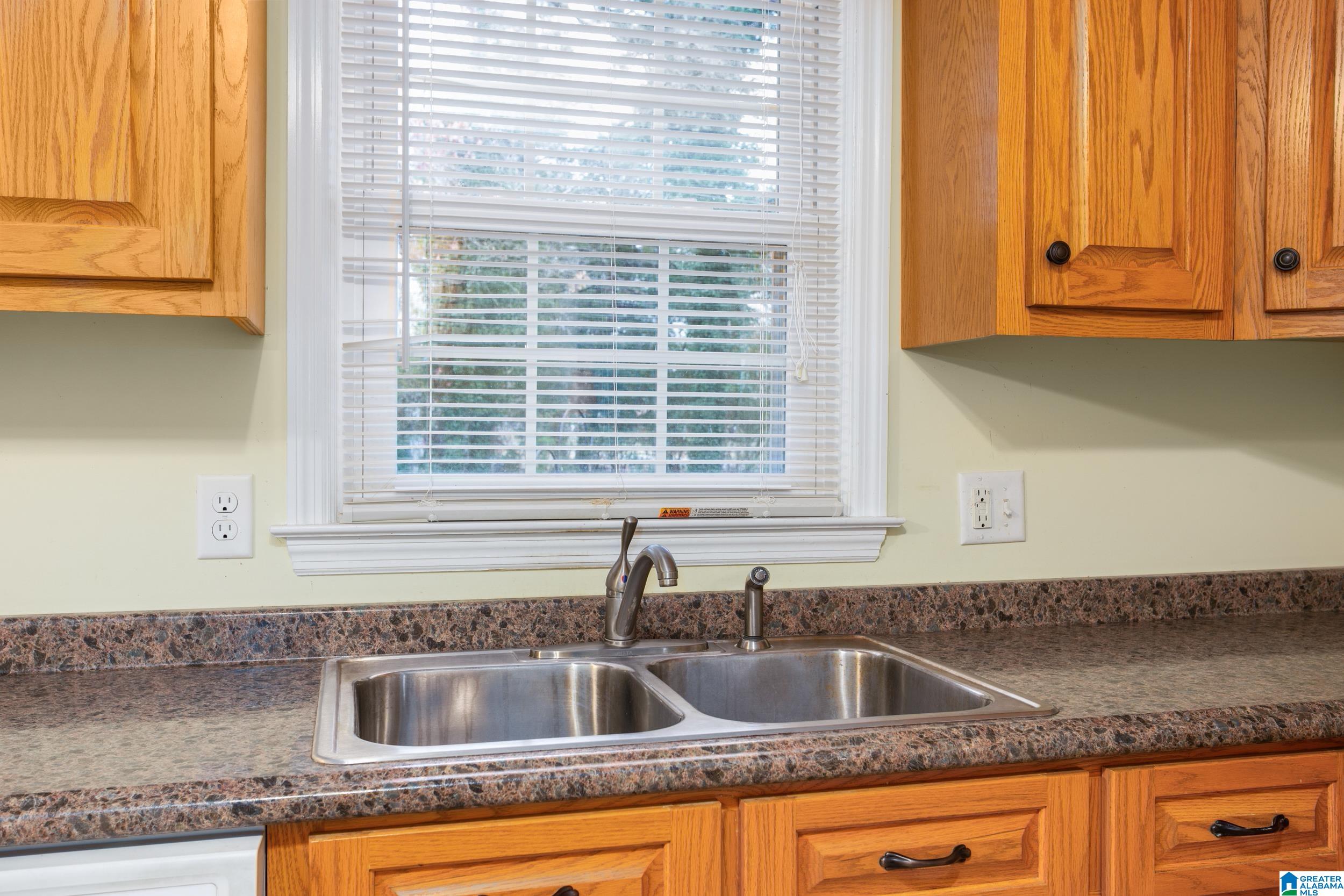 144 Tolbert Street Anniston, AL 36201 - Photo 13 of 30