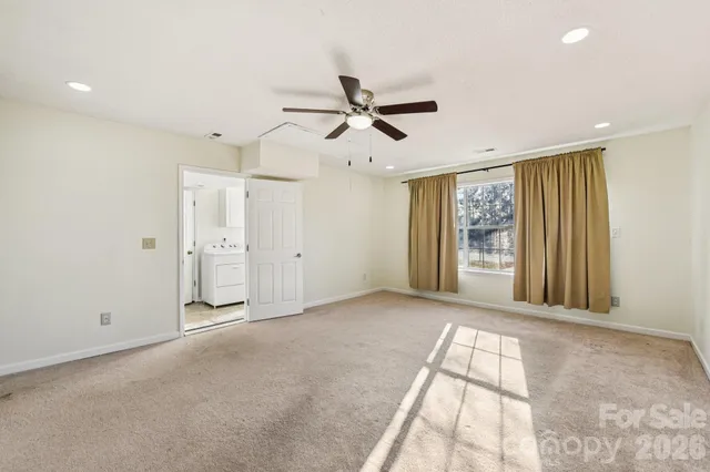 $397,500 | 7106 Spring Creek Lane, Charlotte, NC 28273