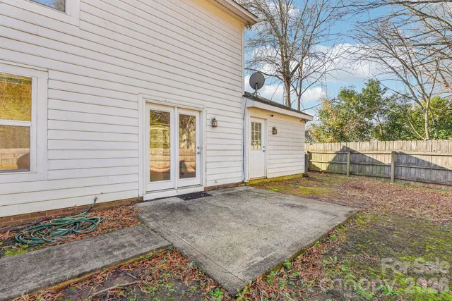 $397,500 | 7106 Spring Creek Lane, Charlotte, NC 28273