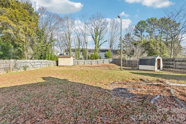 $397,500 | 7106 Spring Creek Lane, Charlotte, NC 28273