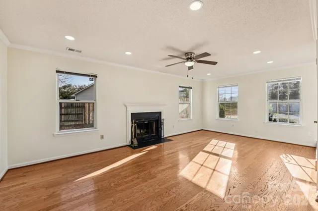 $397,500 | 7106 Spring Creek Lane, Charlotte, NC 28273