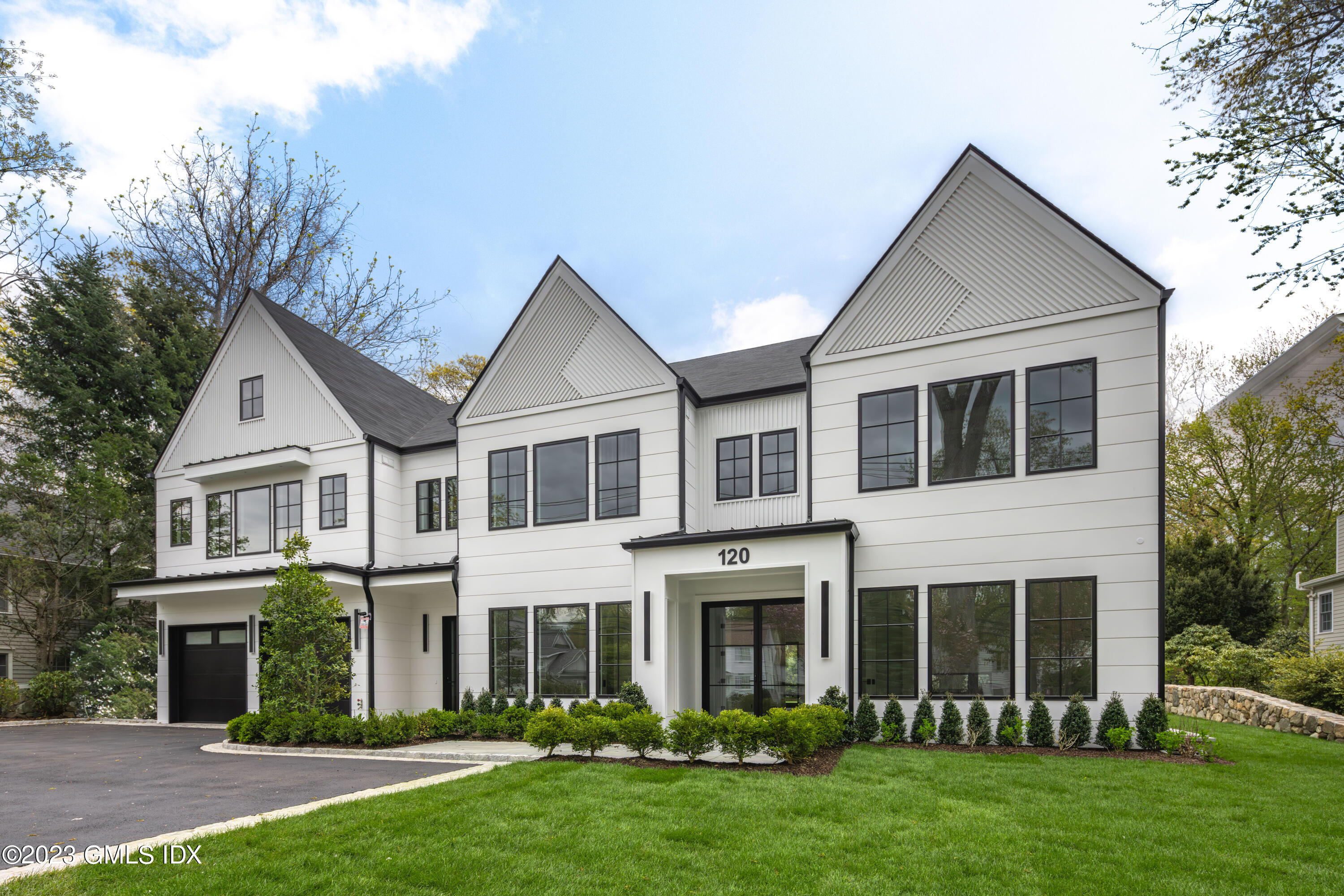 120 Lockwood Road, Riverside, CT 06878 Compass