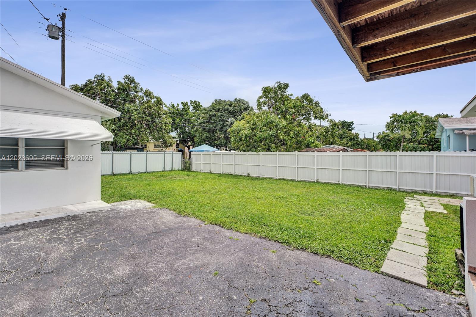 877 West 33rd Street, Unit A Hialeah, FL 33012 - Photo 8 of 36