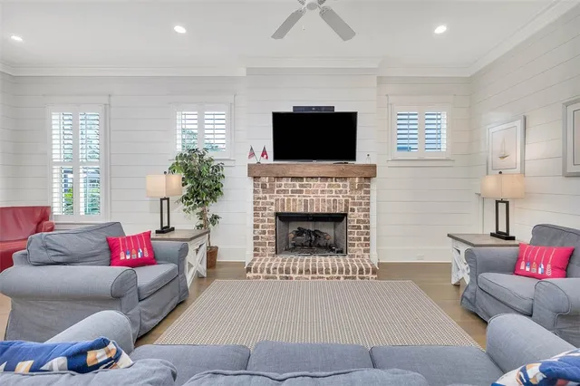 $1,399,900 | 53 Water Oak Way, Jekyll Island, GA 31527