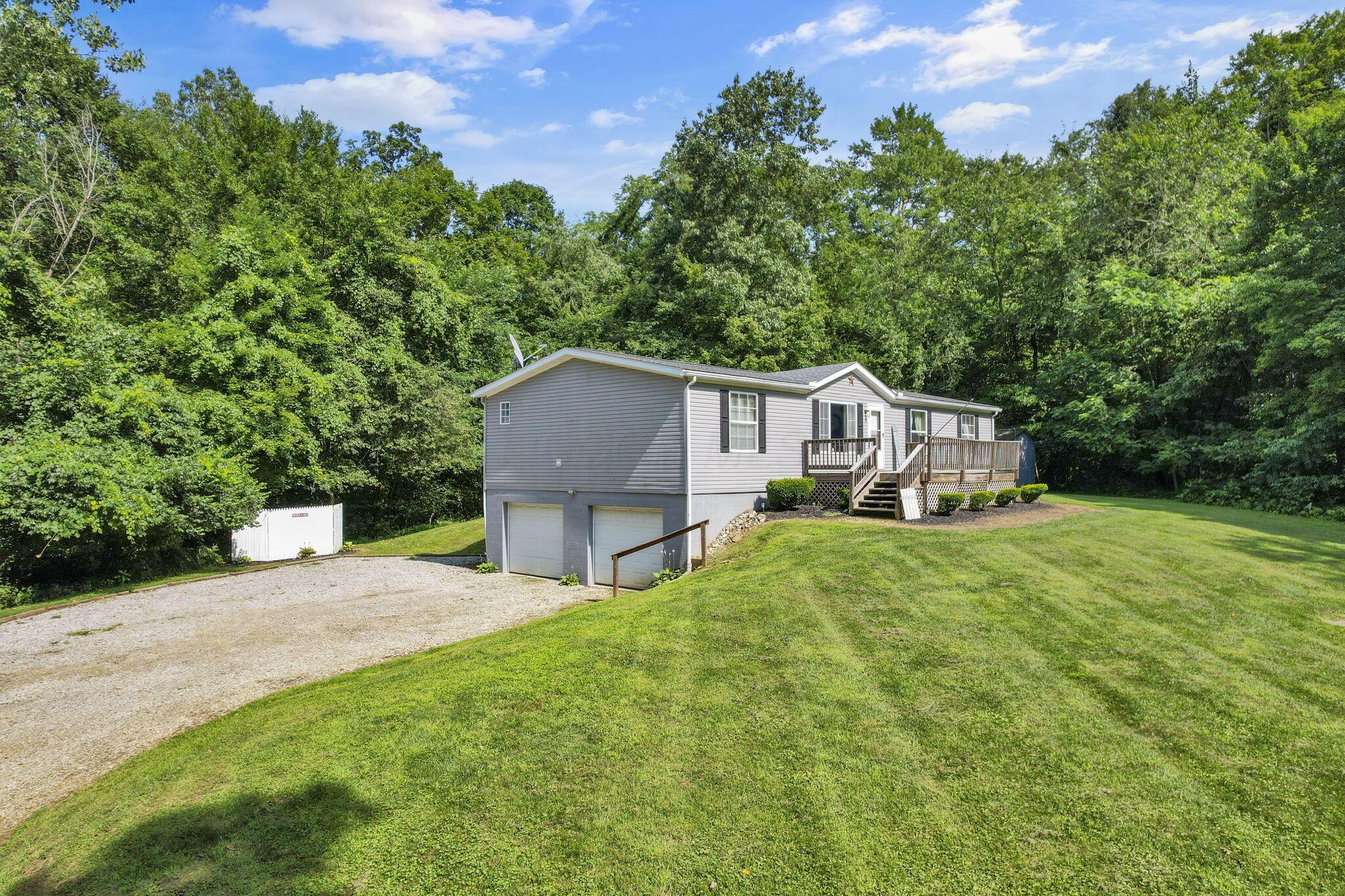 19600 Hampshire Road Utica, OH 43080 - Photo 69 of 70 75-web-or-mls-DJI_0251