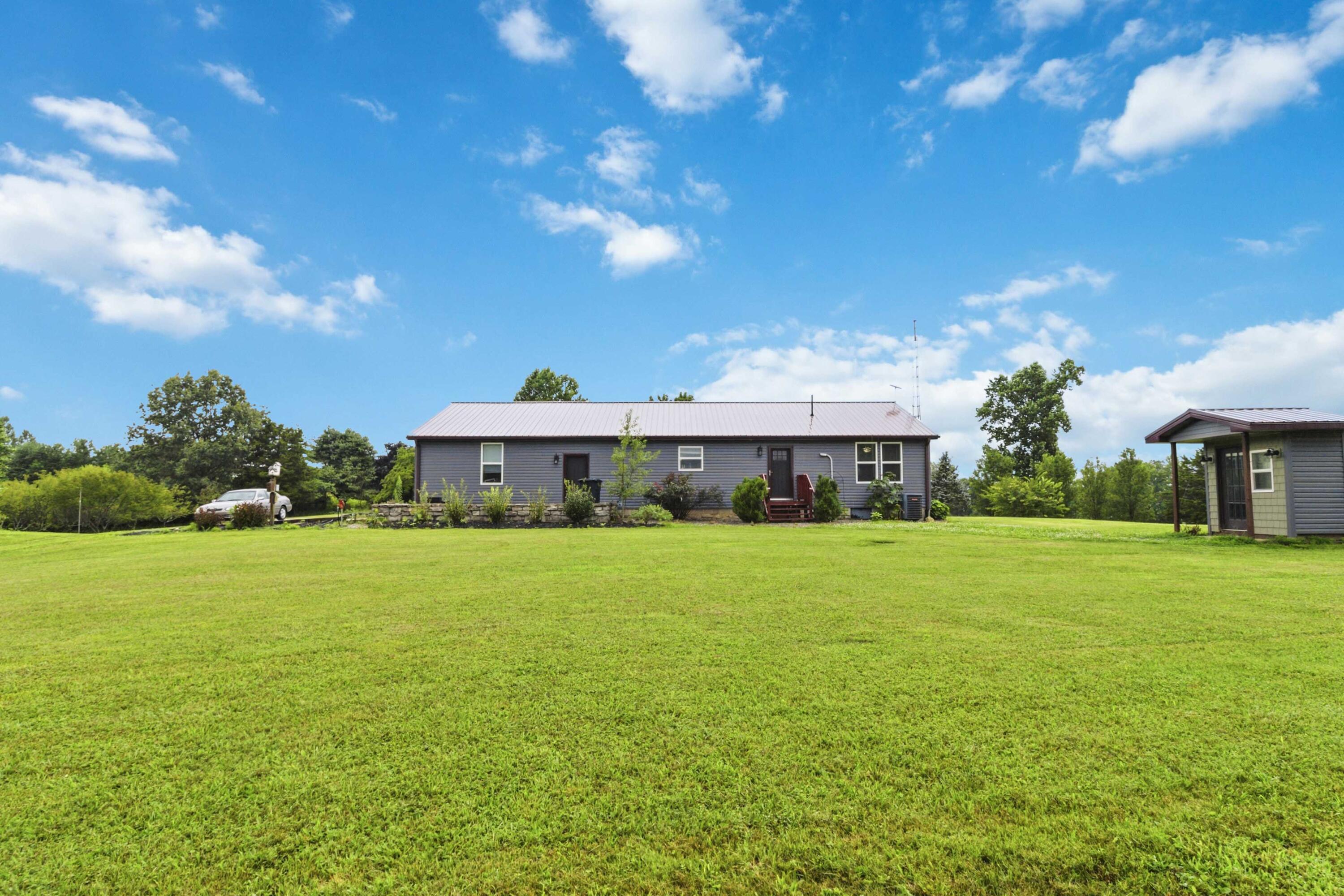 1716 Liberty Road Eubank, KY 42567 - Photo 10 of 53 026