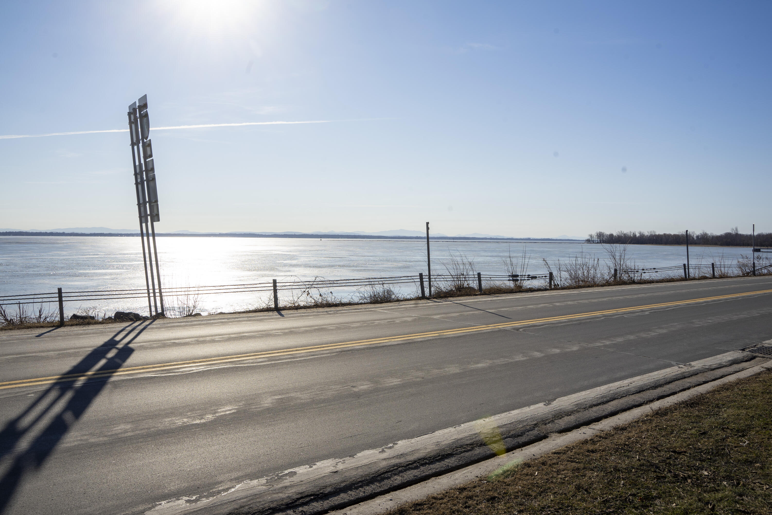 232 Lake Street Rouses Point, NY 12979 - Photo 3 of 29 Lakefront