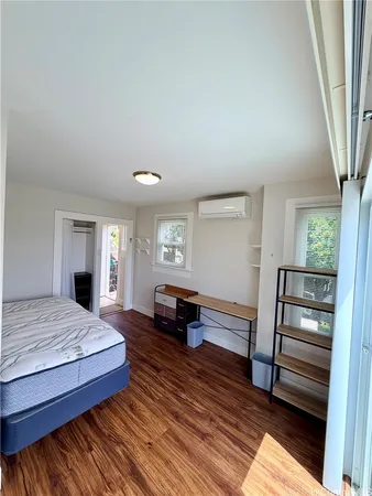 $1,350 | Undisclosed Address, Honolulu, HI 96822