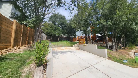 $243,000 | 1134 Lott Avenue, Austin, TX 78721