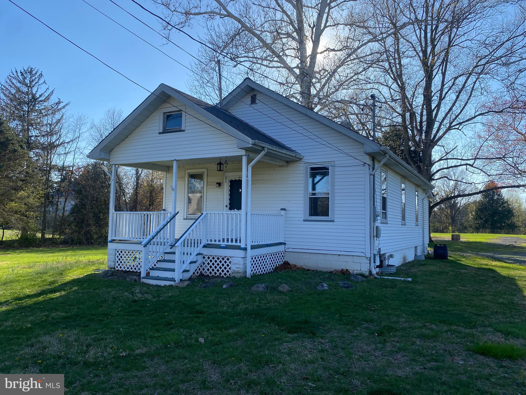 4371 Crosswicks Hamilton Square Road Hamilton, NJ 08691 - Photo 2 of 13