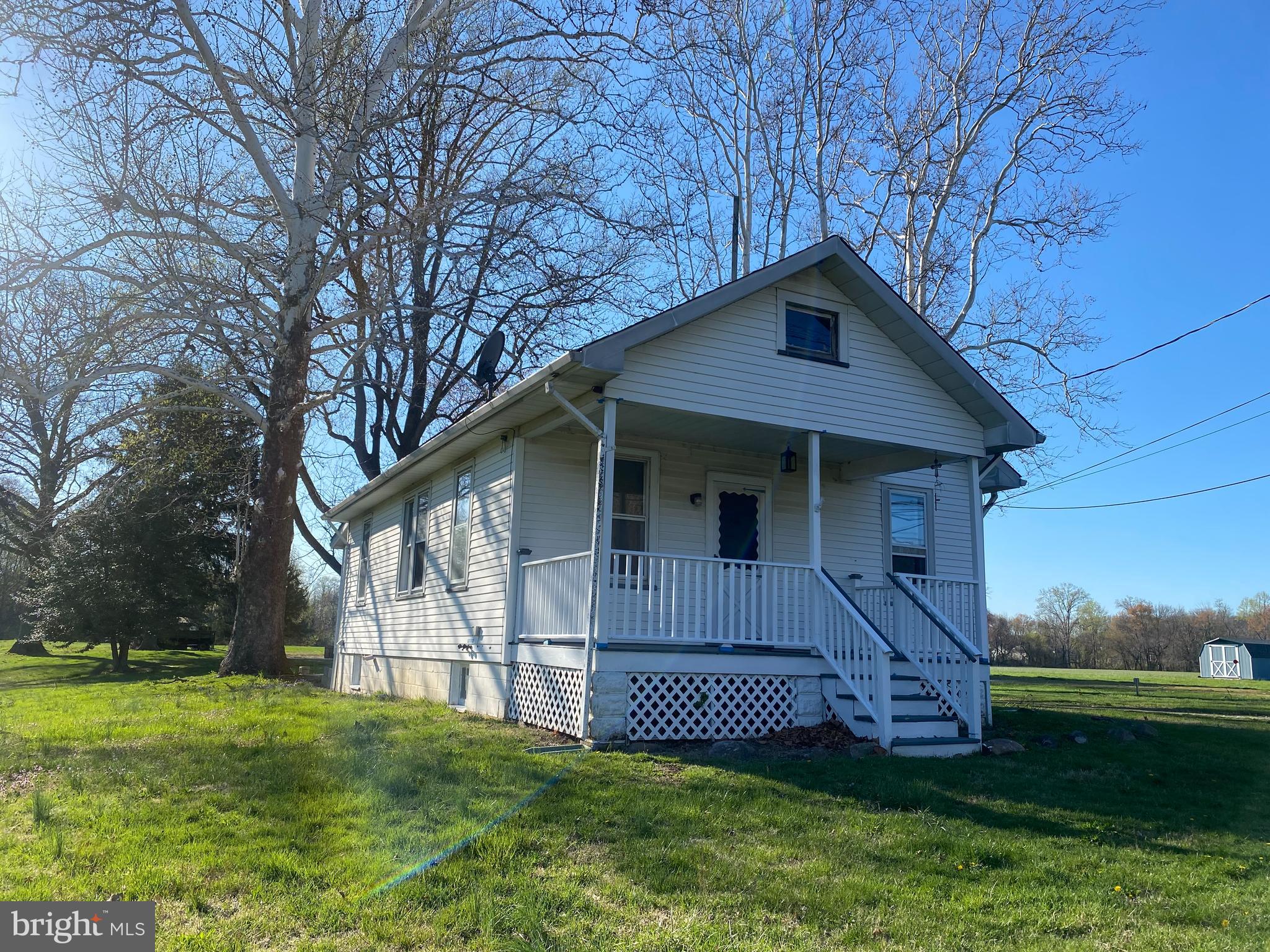 4371 Crosswicks Hamilton Square Road Hamilton, NJ 08691 - Photo 3 of 13