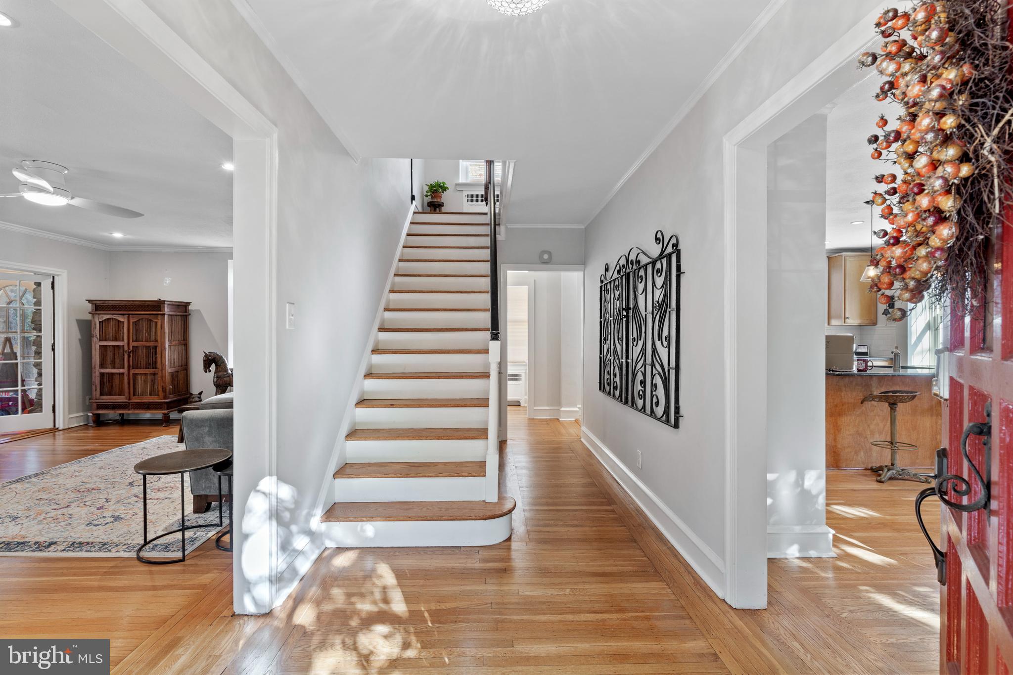 512 Murdoch Road Philadelphia, PA 19119 - Photo 3 of 38 Gallery Image 3